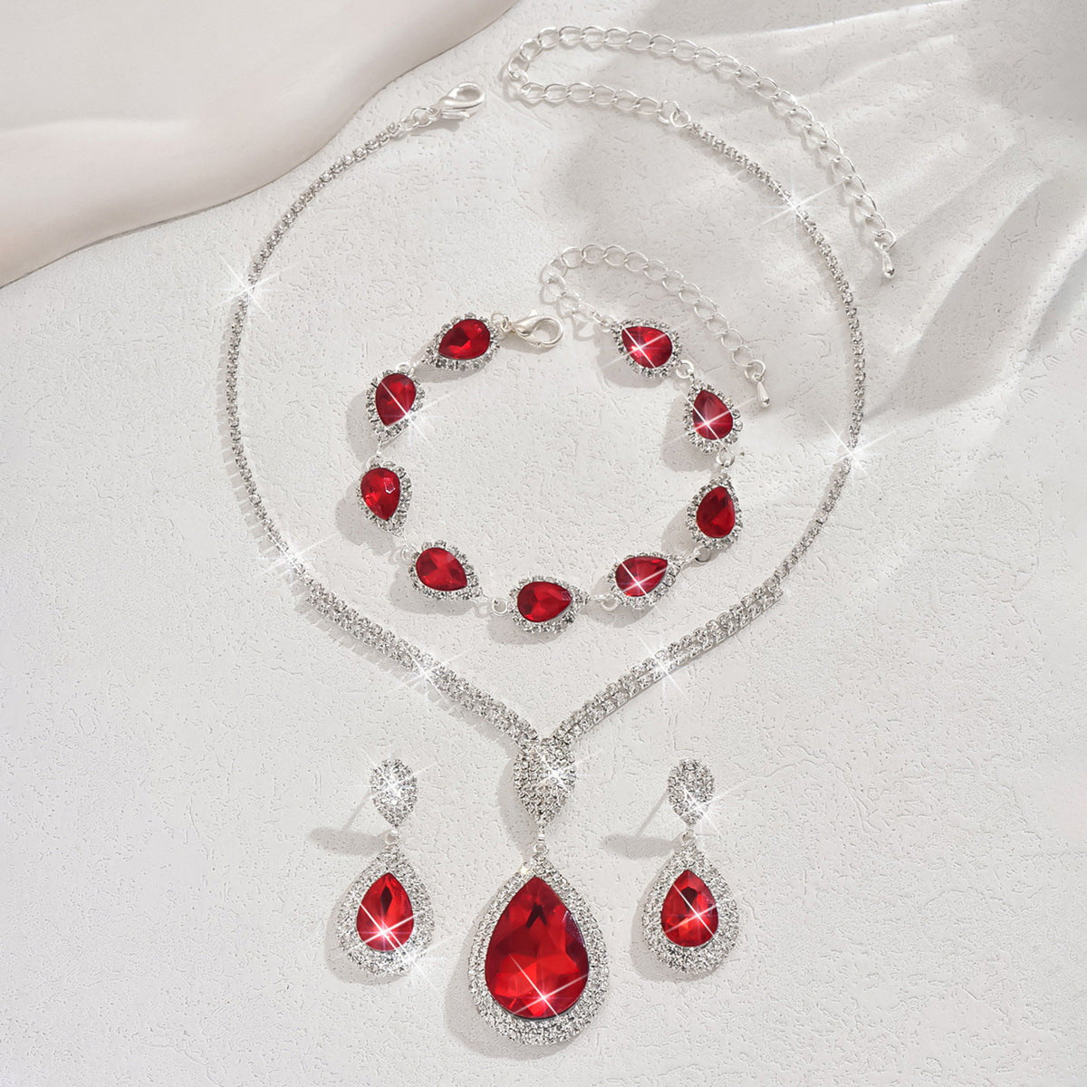 Ardelyn Jewelry Set