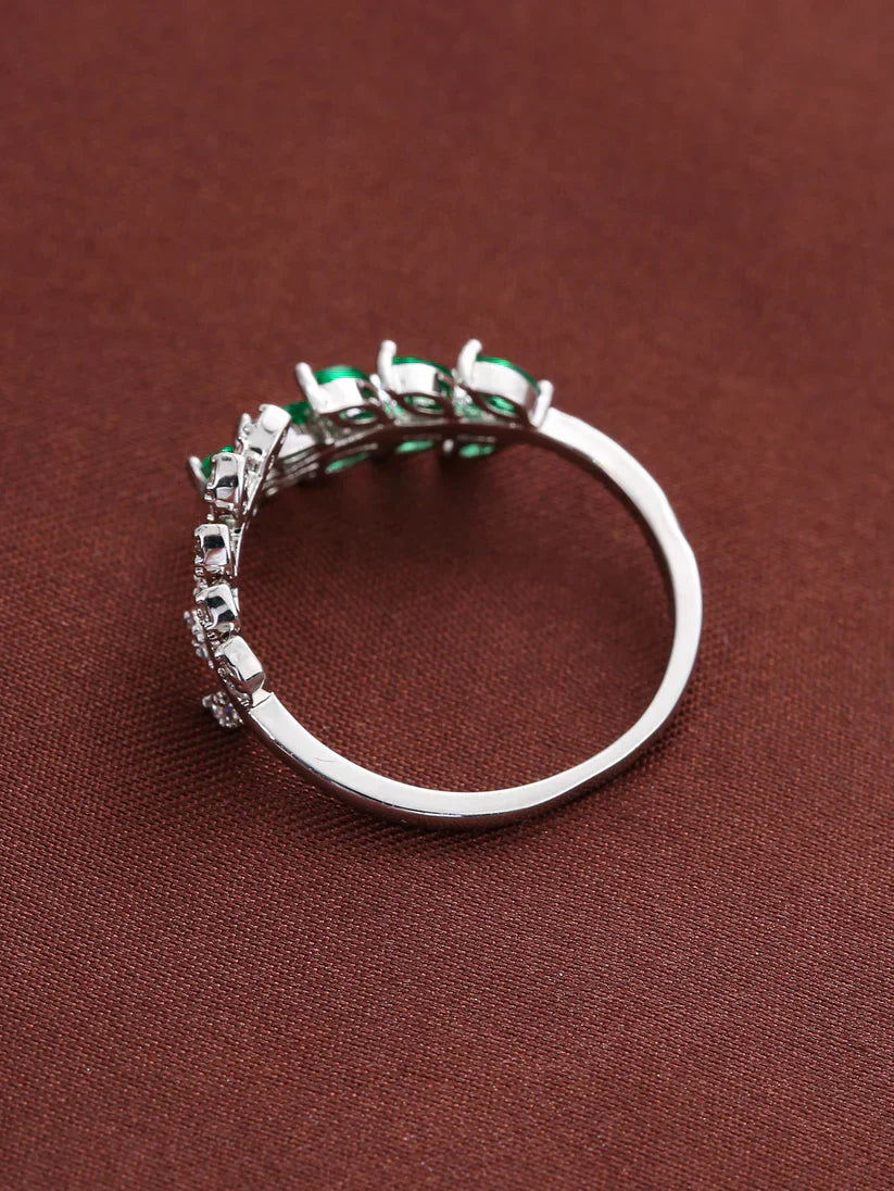 Antique Green Leaf Ring