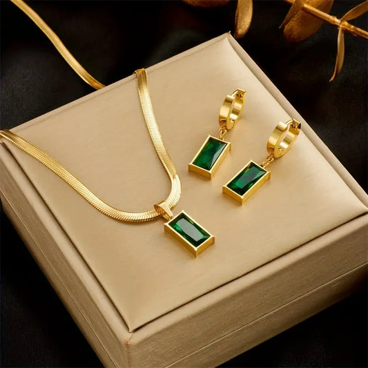 Iselotte Verdain Refined Jewelry Set