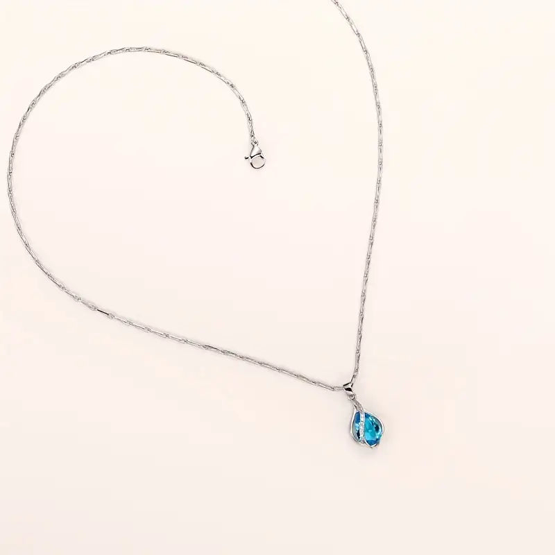 The Vireaux Sapphire Pendant