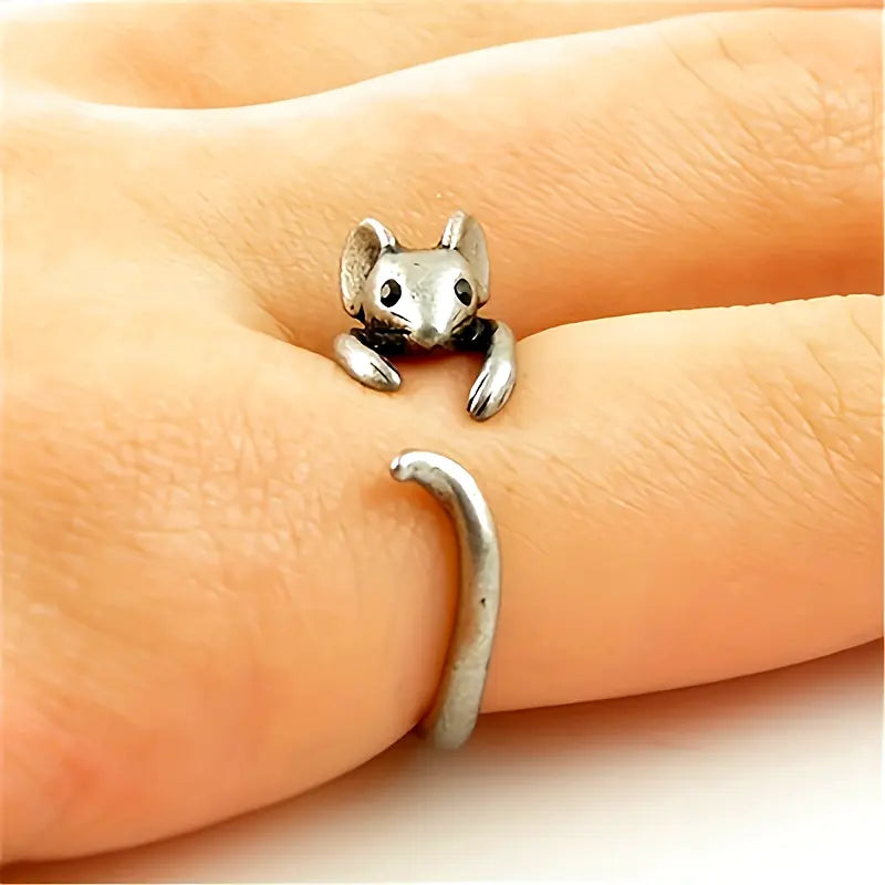 The Charming Mouse Ring