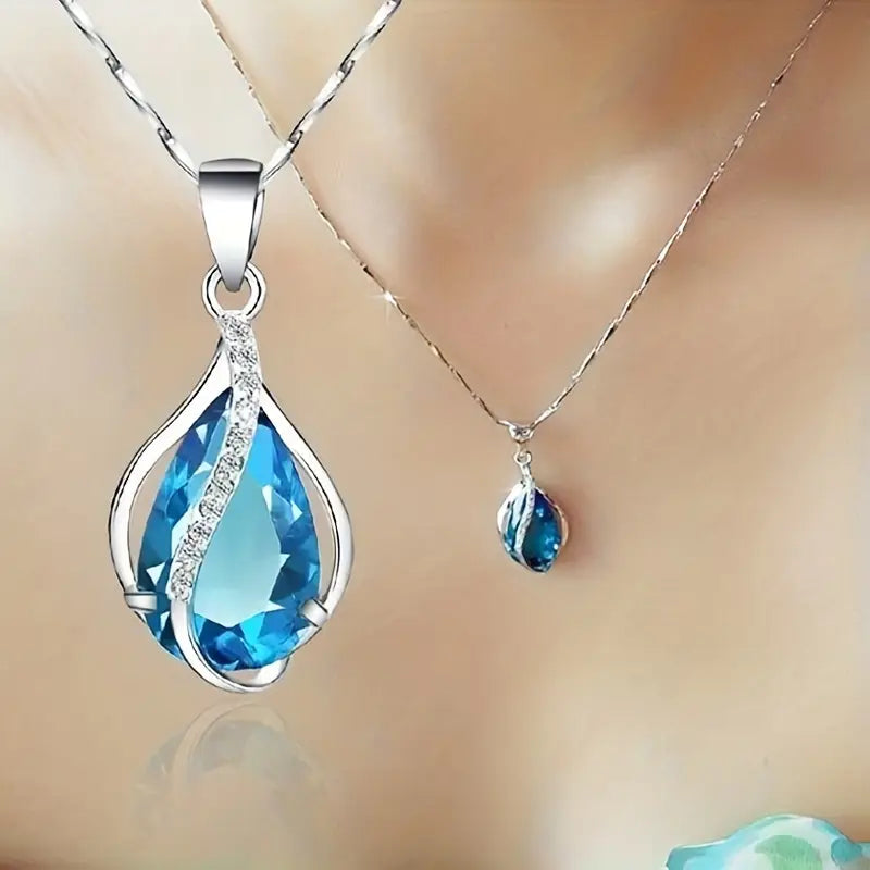 The Vireaux Sapphire Pendant