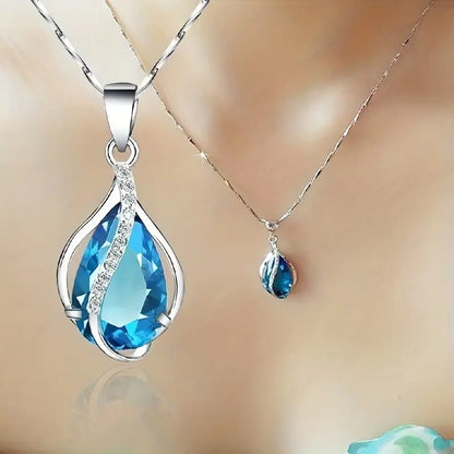 The Vireaux Sapphire Pendant
