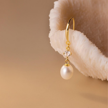 The Aurora Glow Pearl Earrings