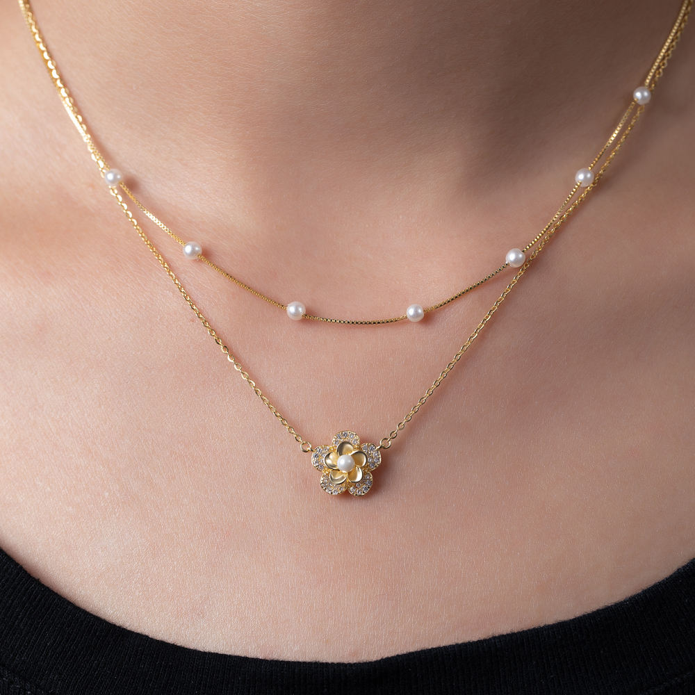 The Petal Grace Pearl Necklace