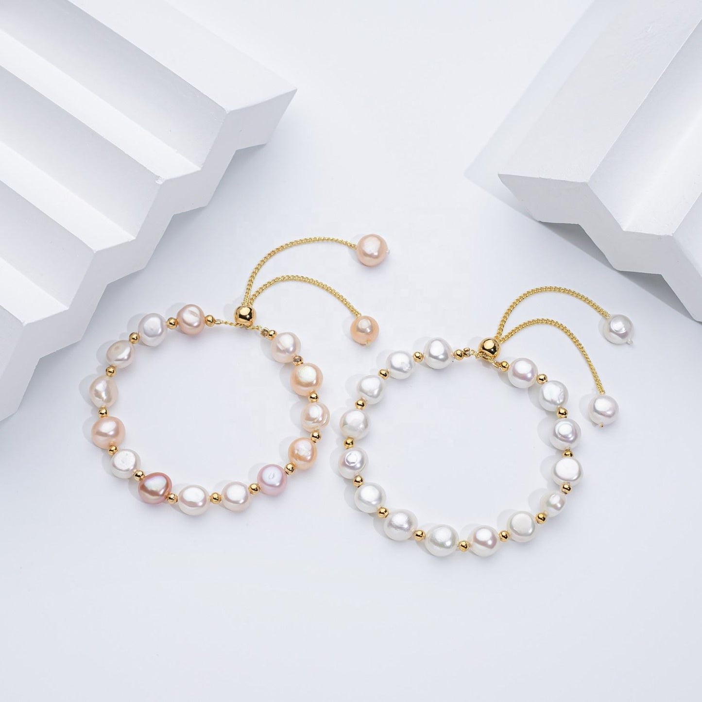 The Luna Tide Pearl Bracelet