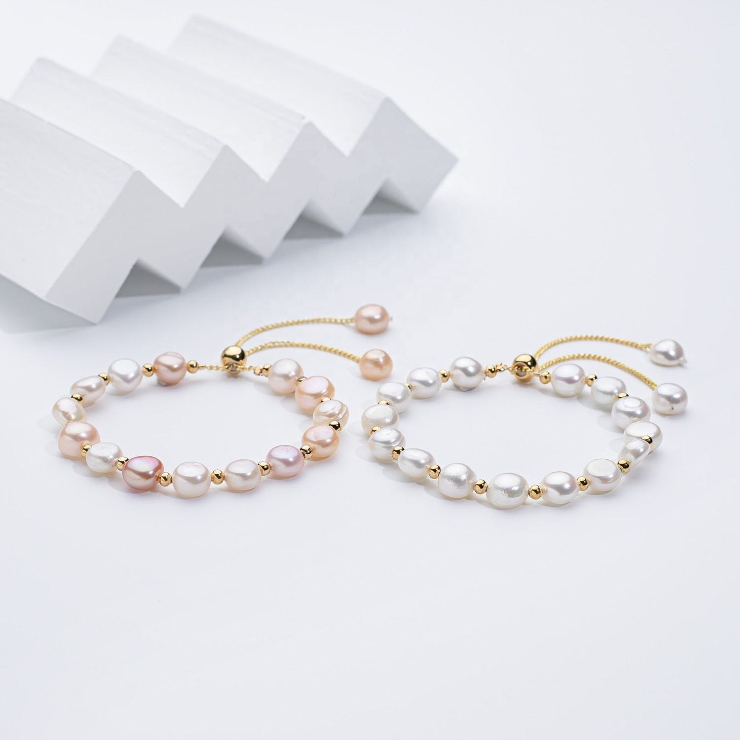 The Luna Tide Pearl Bracelet