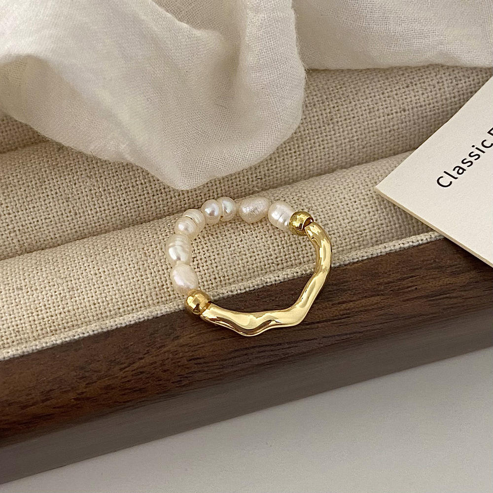 The Serene Tide Pearl Ring