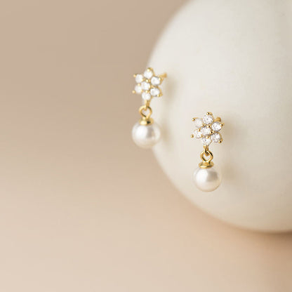 The Bloom Pearl Studs