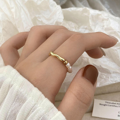 The Serene Tide Pearl Ring