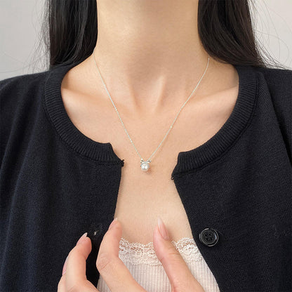 The Flutter Pearl Necklace