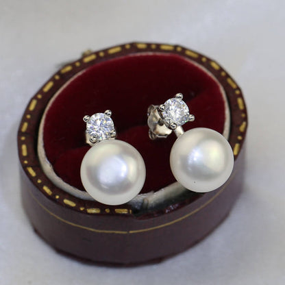 The Classic Glow Pearl Studs