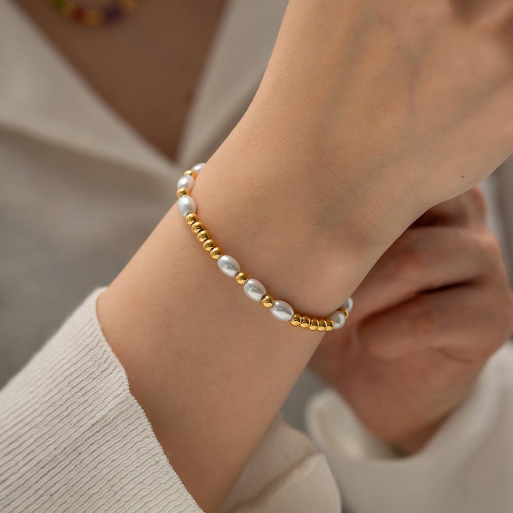 The Solis Bead Pearl Bracelet