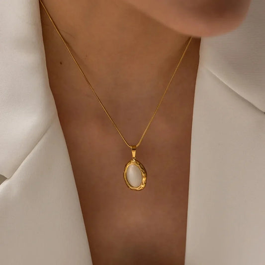 Oval Cat Eye Necklace
