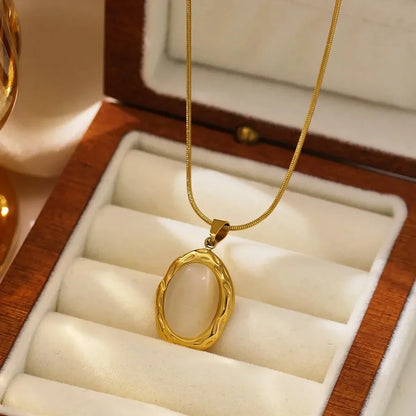 Oval Cat Eye Necklace