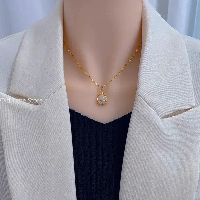 Elegant Tulip Necklace