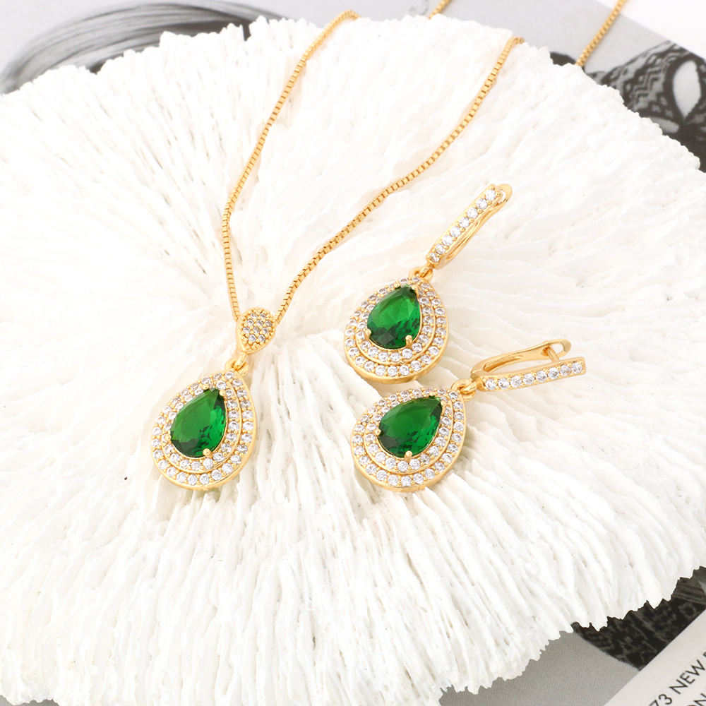 Isolde Marvella Jewelry Set