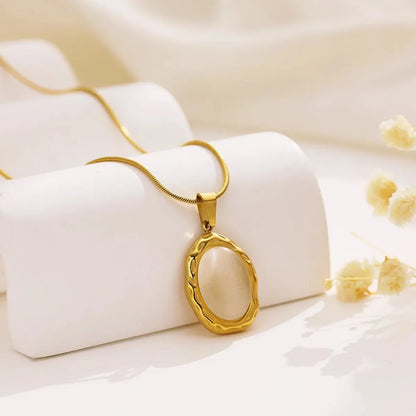 Oval Cat Eye Necklace
