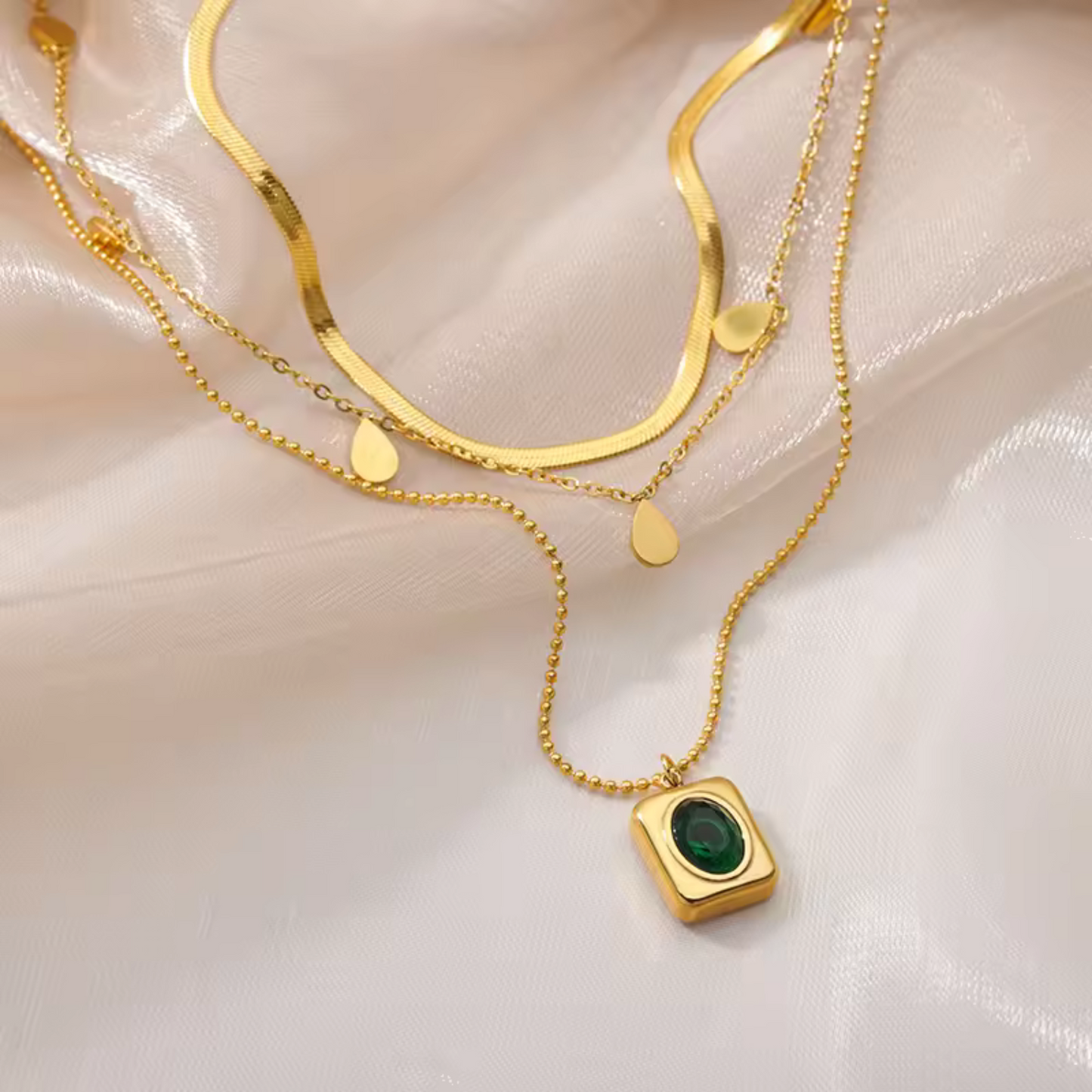 Althea Morenne Necklace Set