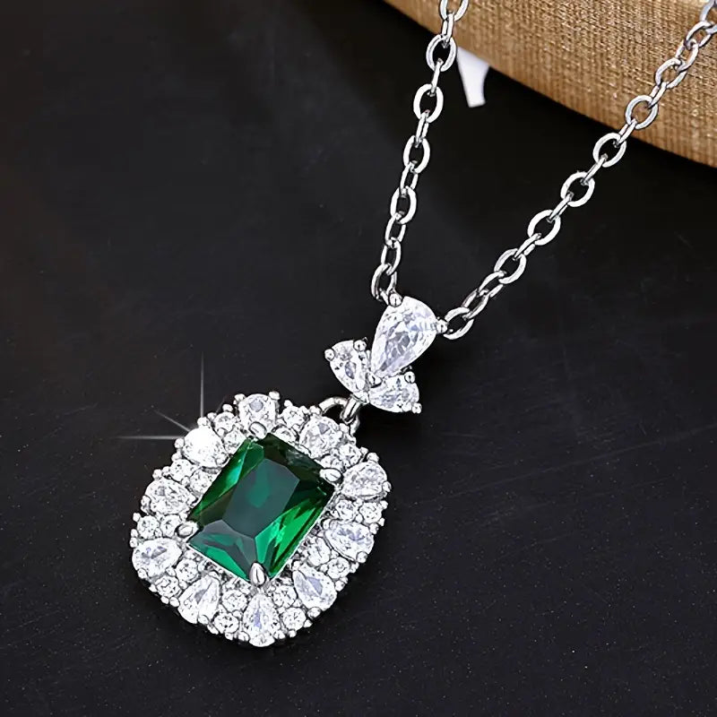 Althea Vionne Necklace