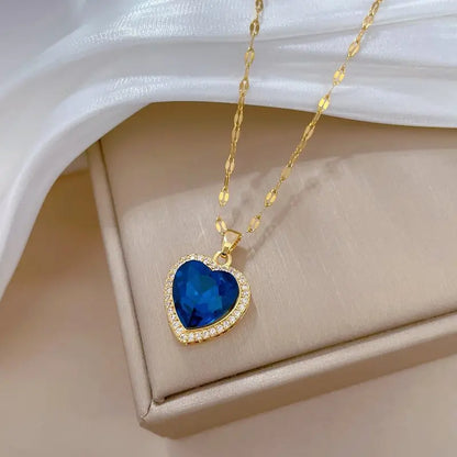 The Vireyne Sapphire Pendant