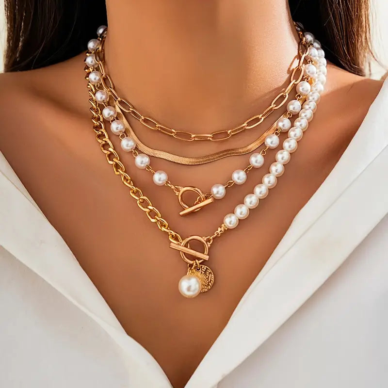 Essential Gold & Pearl Set