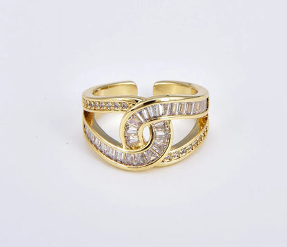 The Grace Loop Ring