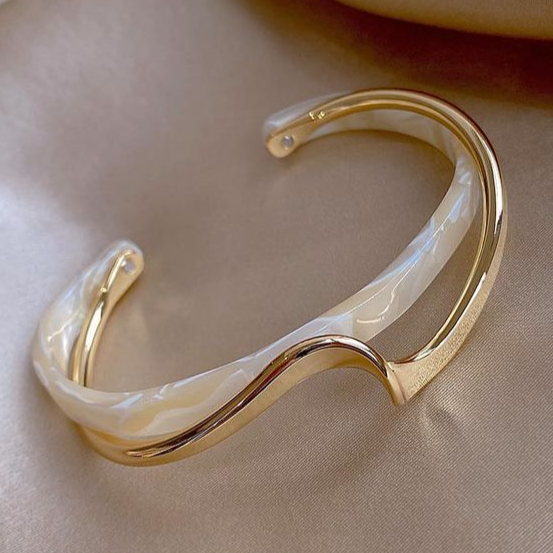 Elegant Golden White Opal Bracelet