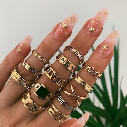 Unique Ring Set: 8 to 12 Pieces
